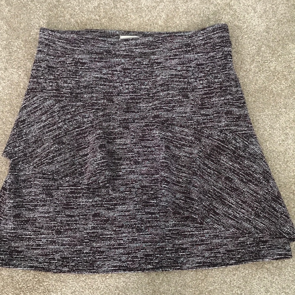 NWT Loft tweed ruffle skirt